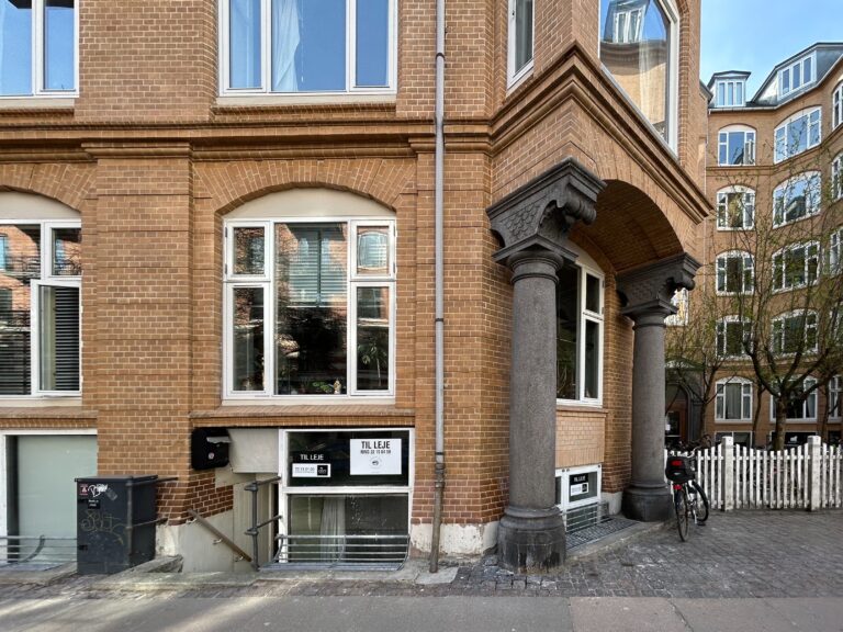Facade 4
